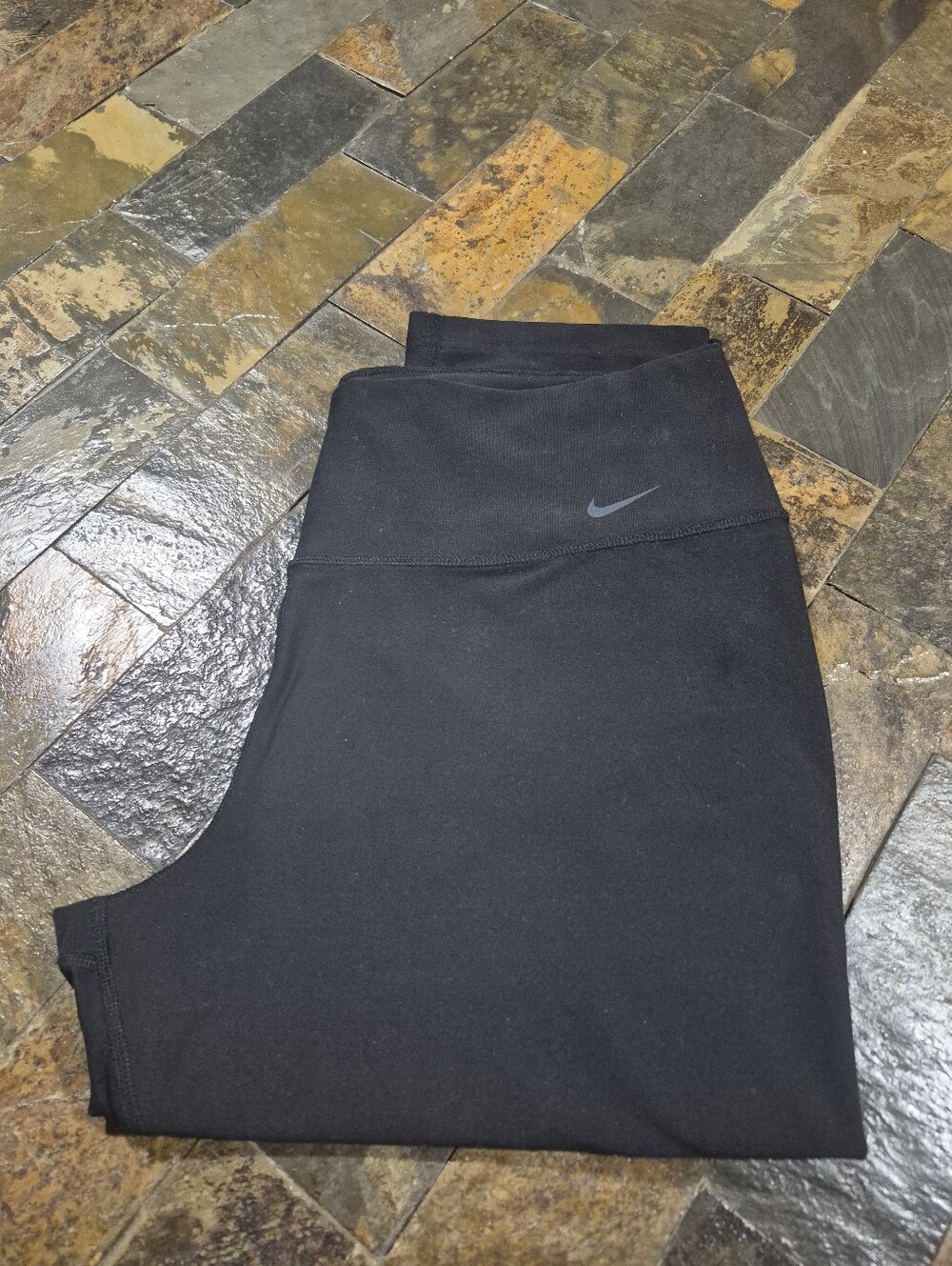 Nike Women's Black High-Rise Training Leggings